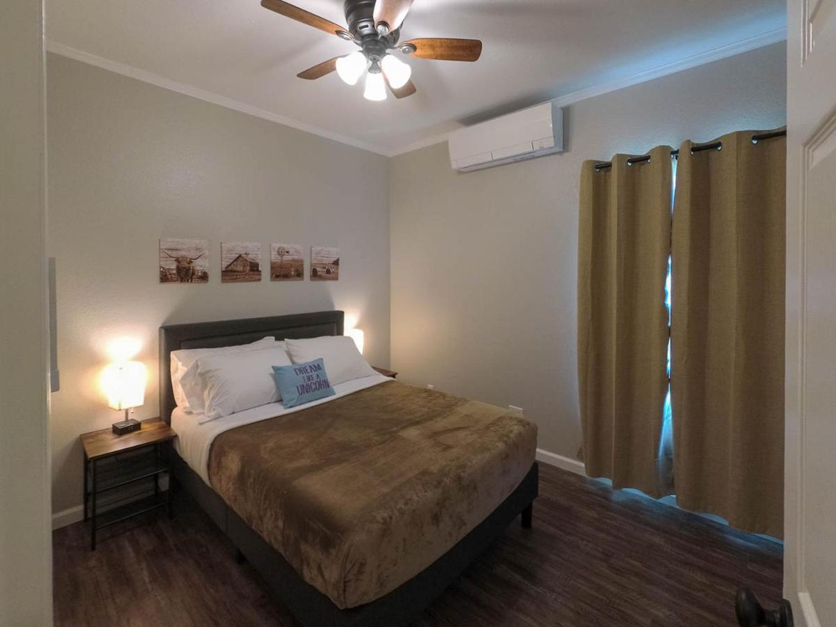 Luxury Cottage Near Lake Belton - Wifi A/C Exterior photo